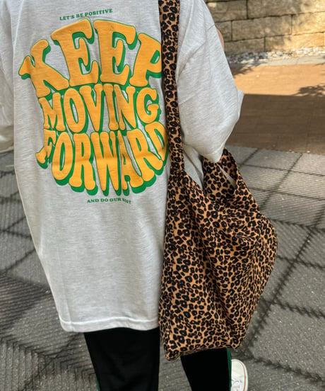 発砲プリントビッグTシャツ（オートミール）
