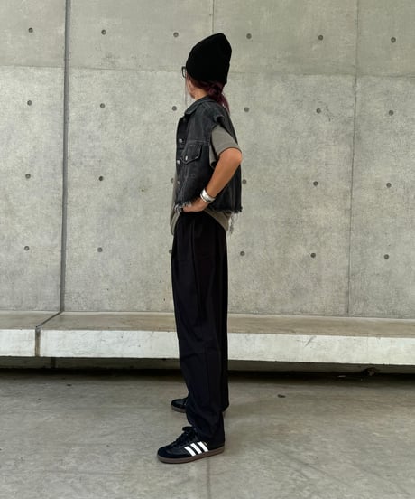 シンプルロゴtシャツ(カーキ)