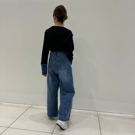 センターホックワイドデニムパンツ