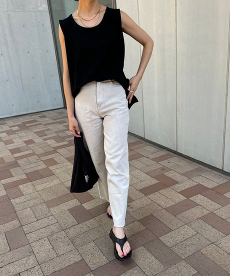 カットオフストレートデニムパンツ(ライトグレー)