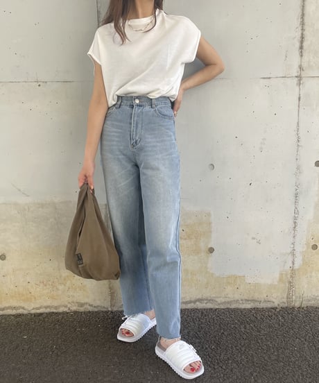 カットオフデニムストレートパンツ