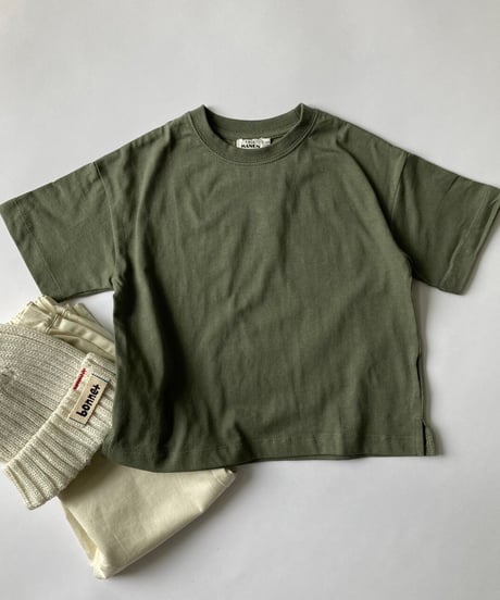 【kids】バック英字ロゴプリントtシャツ(110〜150)