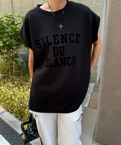 フロッキープリントフレンチスリーブTシャツ(ブラック)