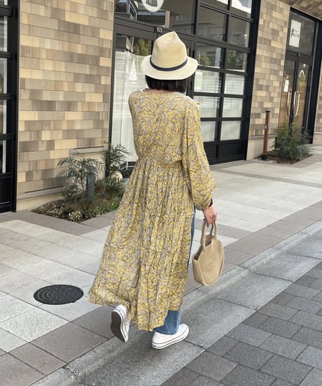 ウエストギャザー小花柄ガウンワンピース(イエロー)
