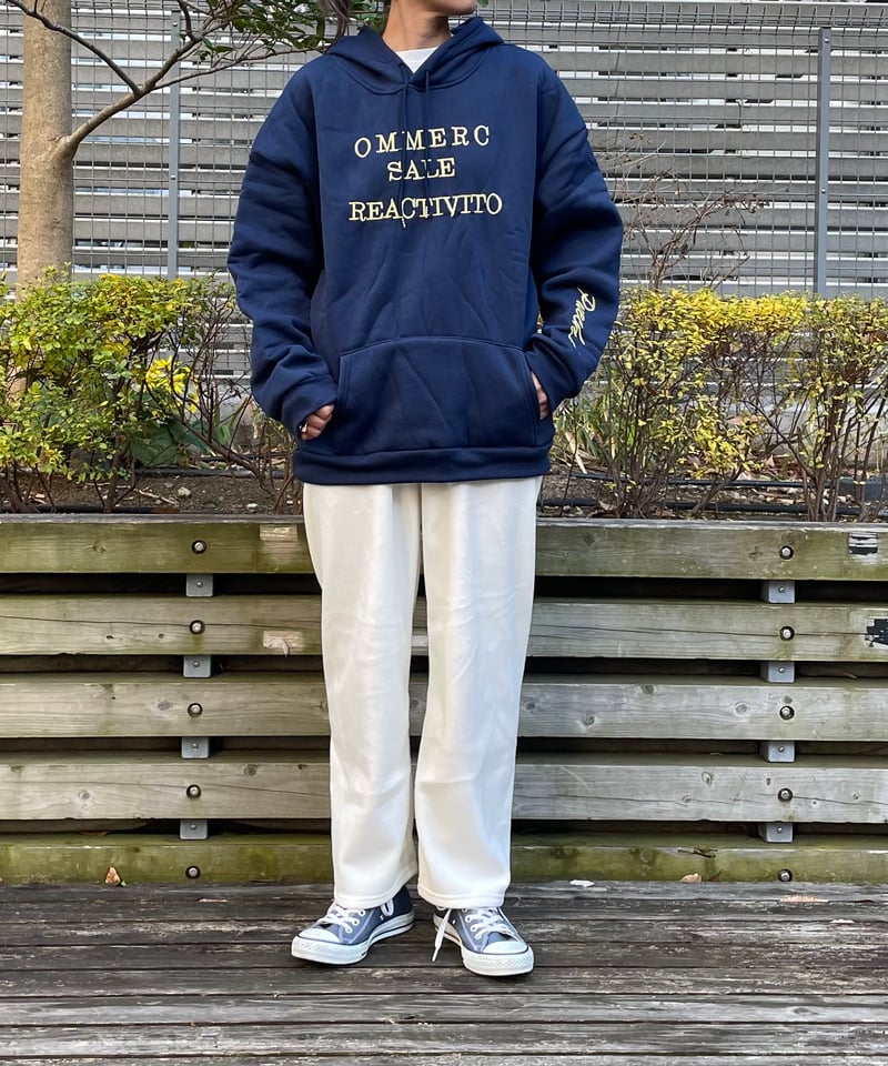 裏起毛刺繍ロゴパーカー(ネイビー) | COPINE