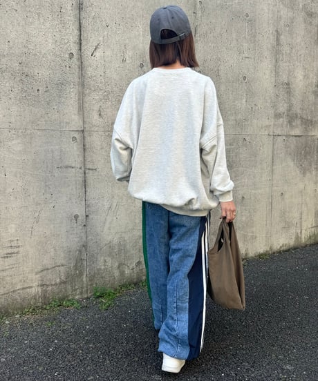 フロント＆スリーブロゴスウェット(オートミール)