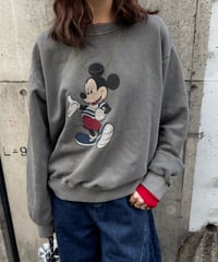 袖パッチミッキーマウスピグメントスウェット(チャコール)