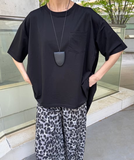 接触冷感裾フレア5分袖Tシャツ(ブラック)