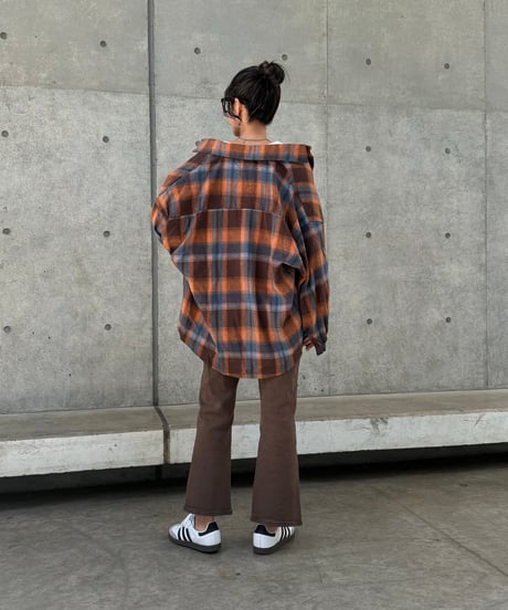 センタースリットデニムパンツ(ブラウン)