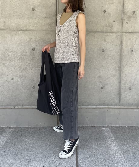 大人ベーシックシンプルノースリーブ（ベージュ）