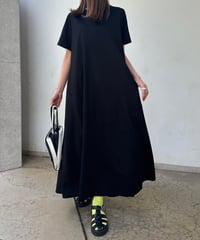 接触冷感フレアロングワンピース