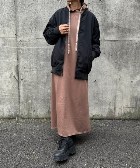 パーカーロングワンピース