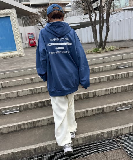 バックプリントパーカー(ネイビー)