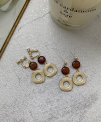 モチーフ2連ピアス/イヤリング