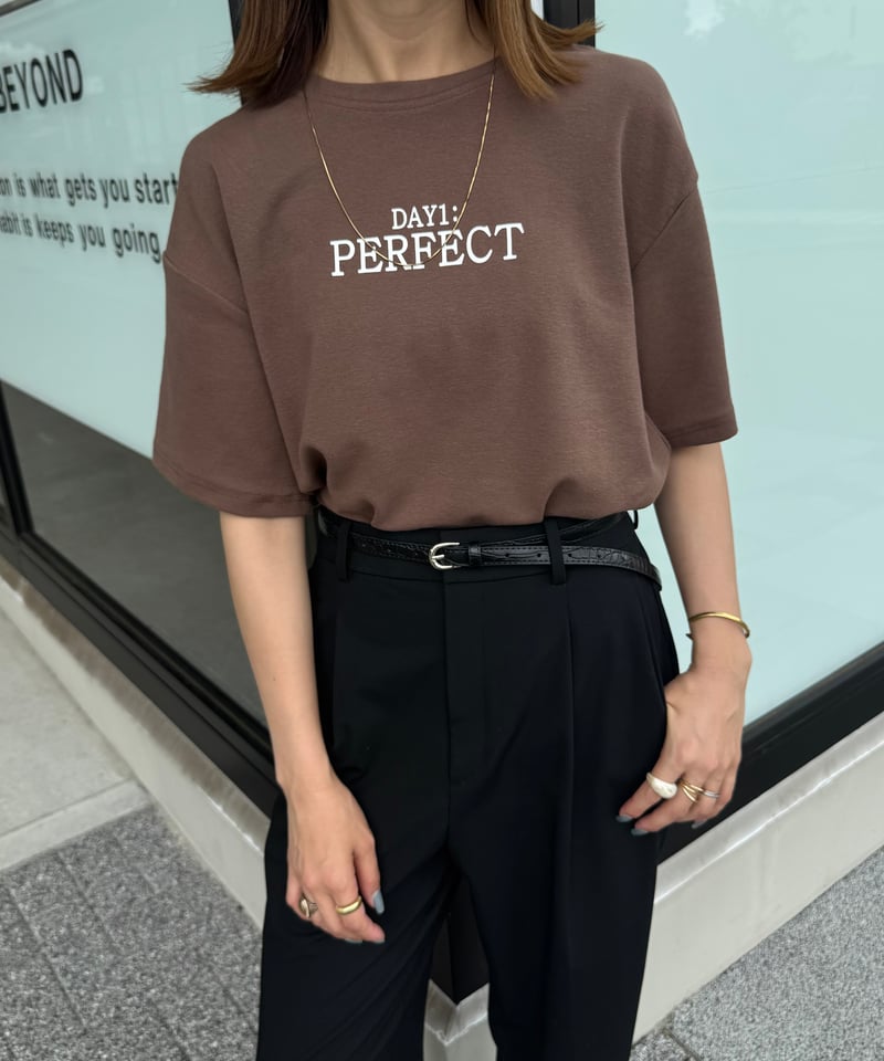 【新品】St. Cecilia ブラウン 長袖ティシャツ　パフスリーブ　ロゴT シンプルロゴtシャツ(ブラウン) | COPINE
