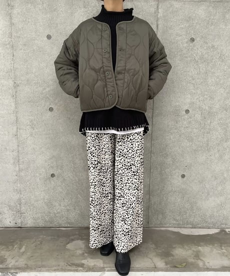 【OUTLET】ウェーブキルティングショートジャケット(カーキ2size)