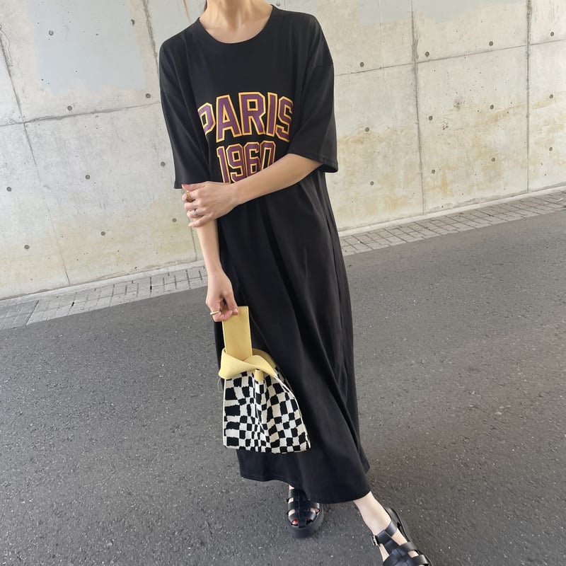 PARISサイドスリットTシャツワンピース(ブラック) | COPINE