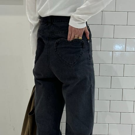 ヒップハートデザインデニムパンツ(ブラック)