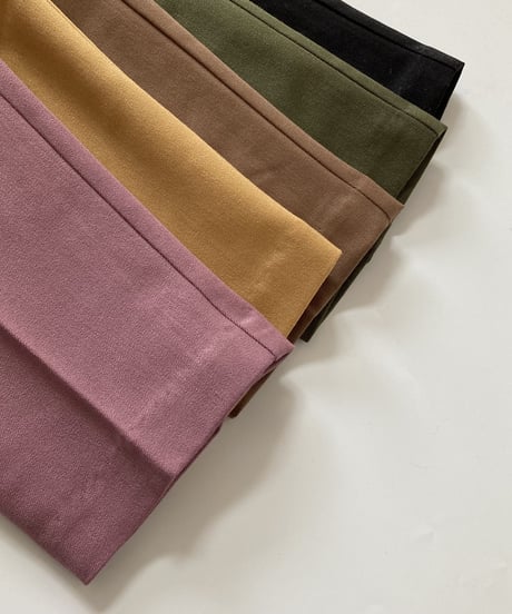 【OUTLET】美シルエット！テーパードカラーパンツ(カーキM)
