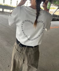 ロゴハートバックプリントTシャツ(ブラック)