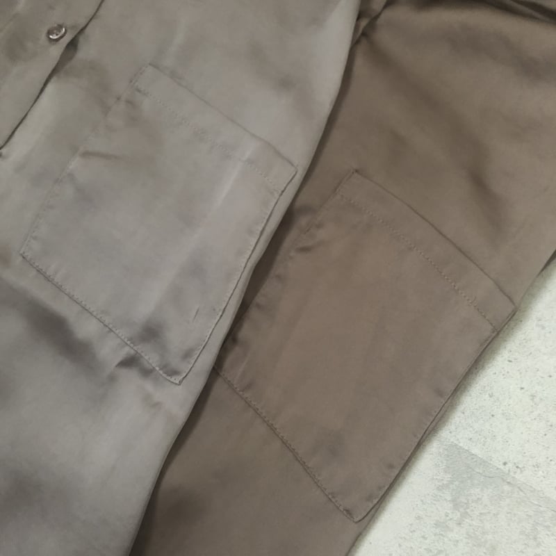 サテンBIGシャツ　モカ バックギャザーデザインサテンビッグシャツ(モカブラウン) | COPINE