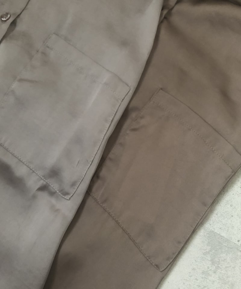 サテン BIG シャツ モカ Loungedress - サテン BIG シャツ モカ の通販 by ᙏ̤̫ m's shop