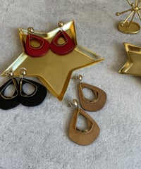 ドロップ型ウッドメタルピアス（3color）