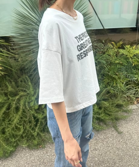 ピグメント加工ロゴプリントtシャツ (オフホワイト)