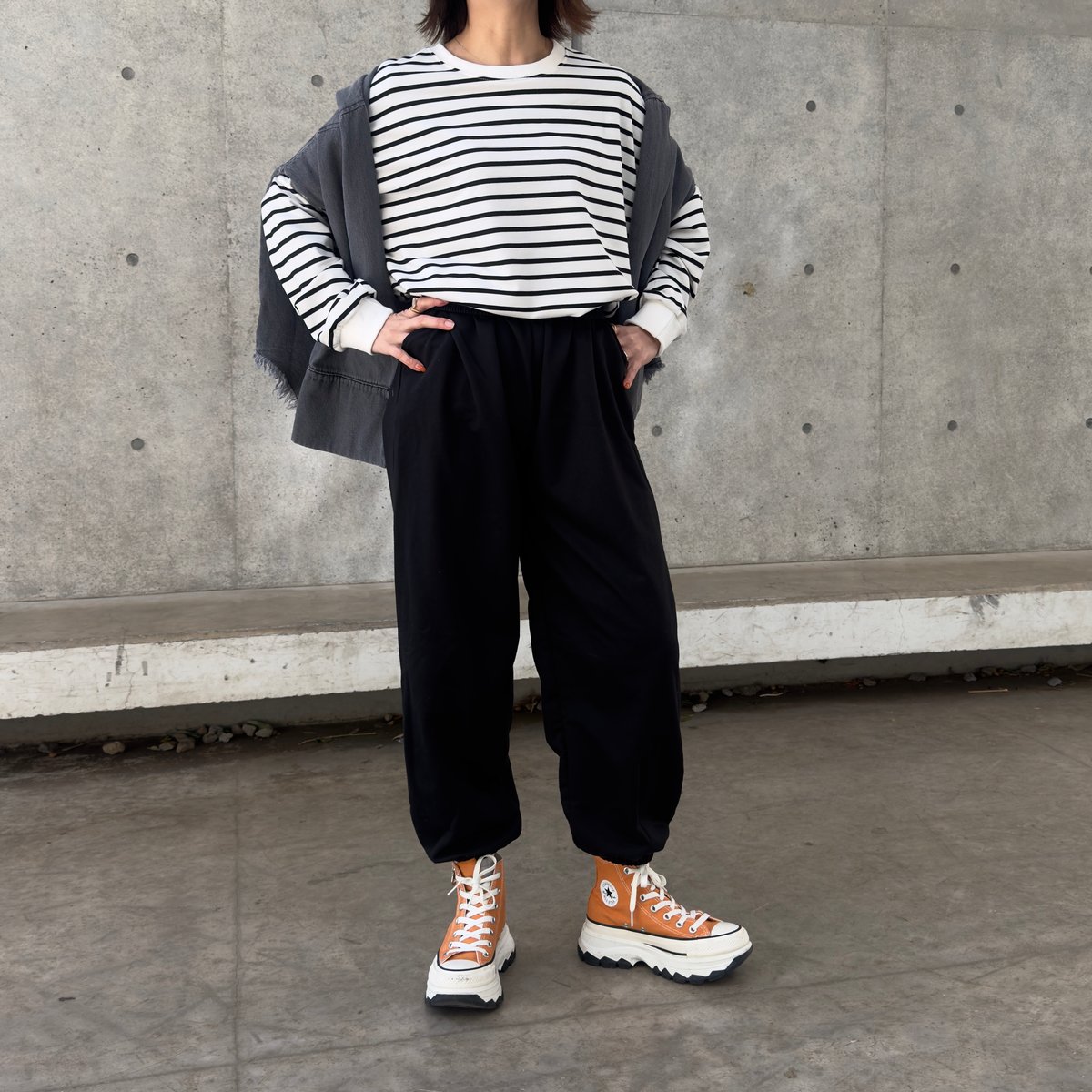 ゆるスウェットパンツ(ブラック) | COPINE