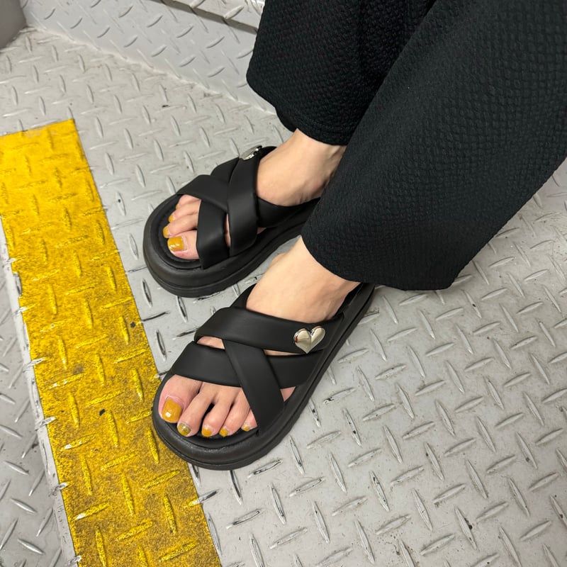 ハートモチーフ厚底サンダル(3size) | COPINE
