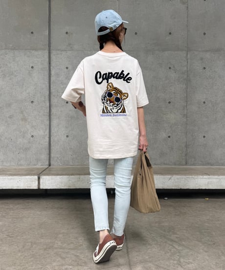 tigerサガラ刺繍Tシャツ(アイボリー)
