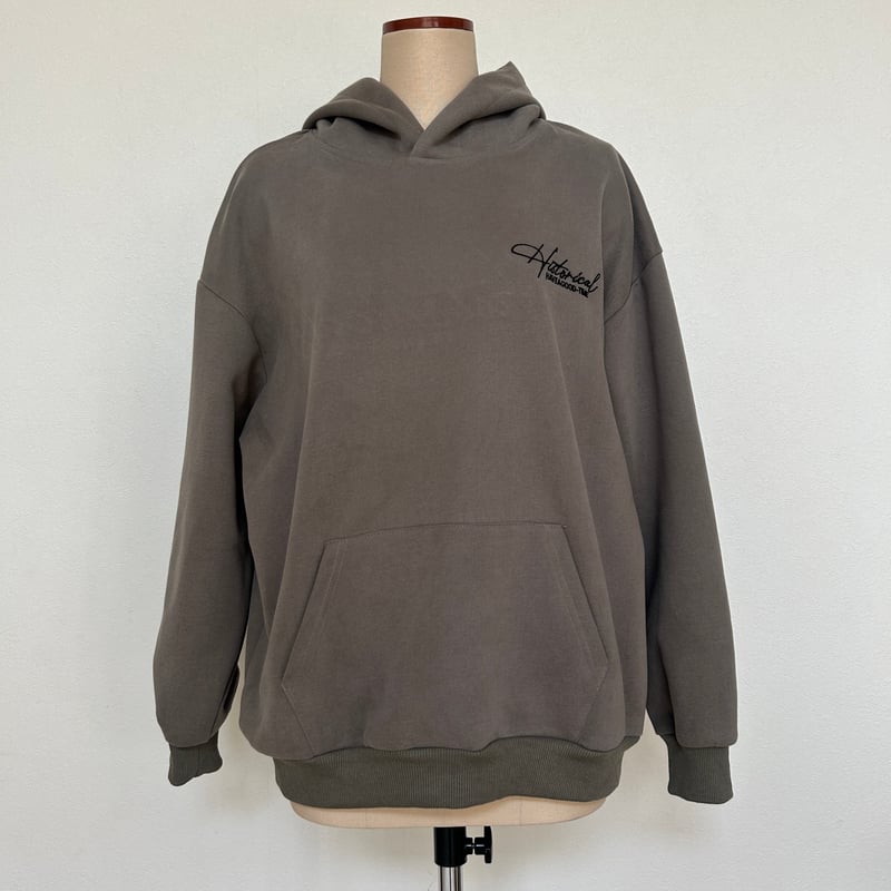 フードラベル付き刺繍ロゴパーカー(カーキ) | COPINE