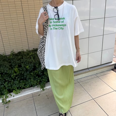 発泡ロゴプリントビッグtシャツ (オフホワイト)