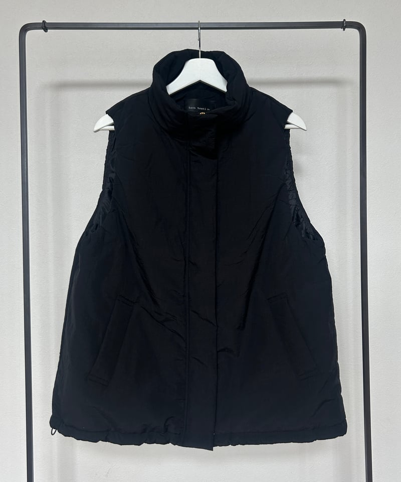 INTERIM ブラック 中綿ベスト INTÉRIM / インテリム】HYPER BIG HI-LOFT WATER PROOF INSULATED VEST