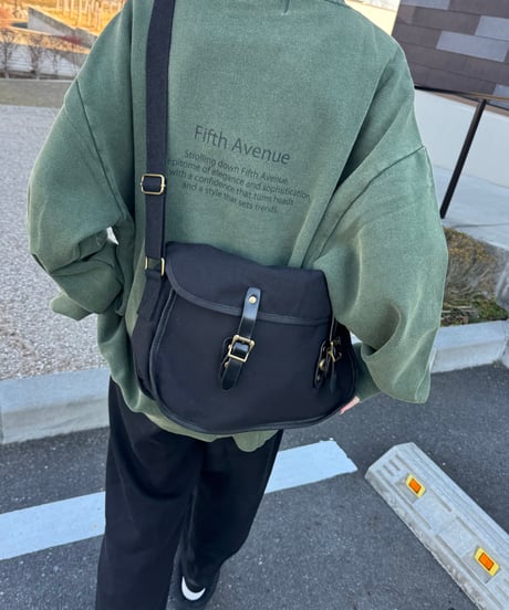 スノーウォッシュ加工ロゴスウェット(カーキ)