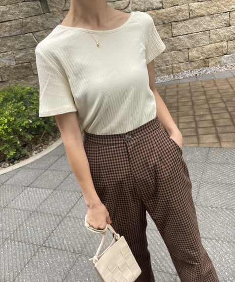 【OUTLET】シンプルリブTシャツ(アイボリー)