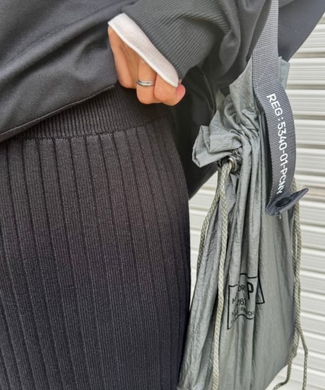 リブニットロングスカート