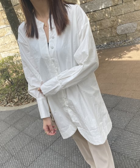 ボタンデザインオーバーサイズシャツ