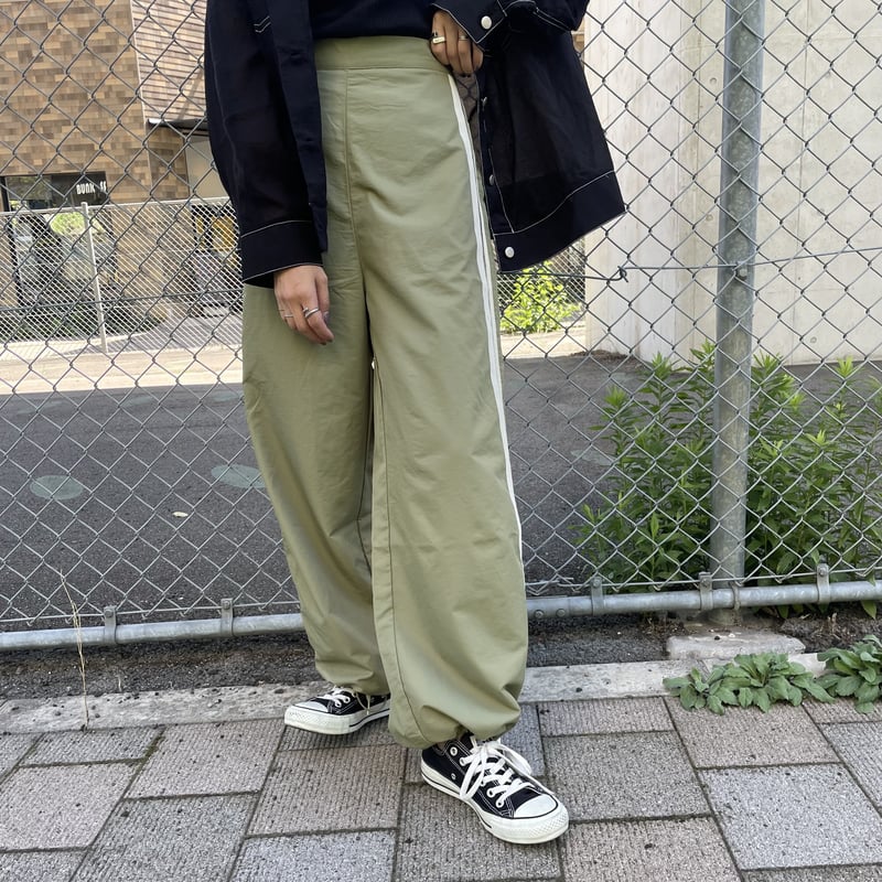 サイドラインパンツ(カーキ) | COPINE