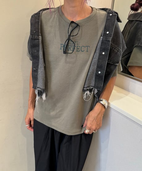 シンプルロゴtシャツ(カーキ)
