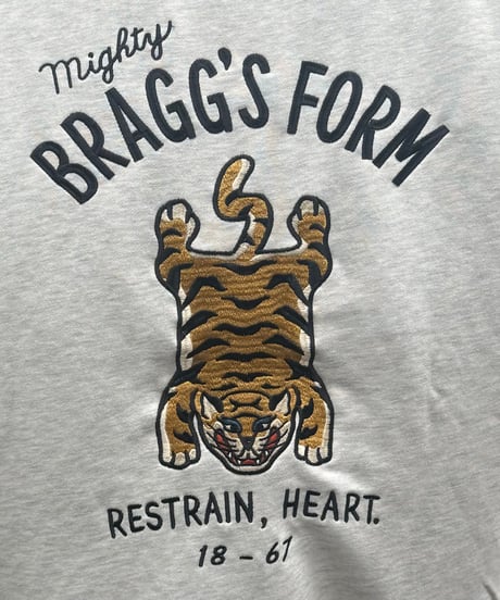 フロントバックTIGER刺繍スウェット(キナリ)