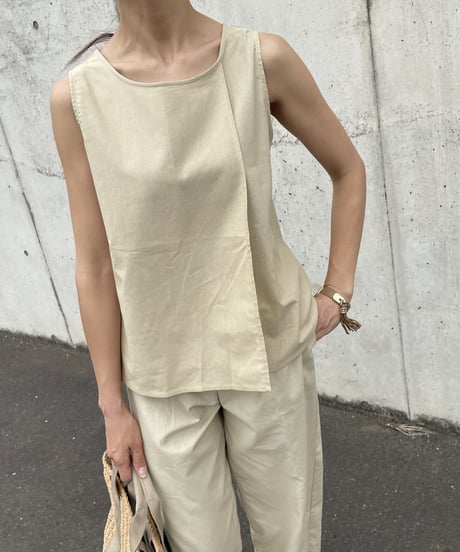ラップデザインノースリーブ(ベージュ）