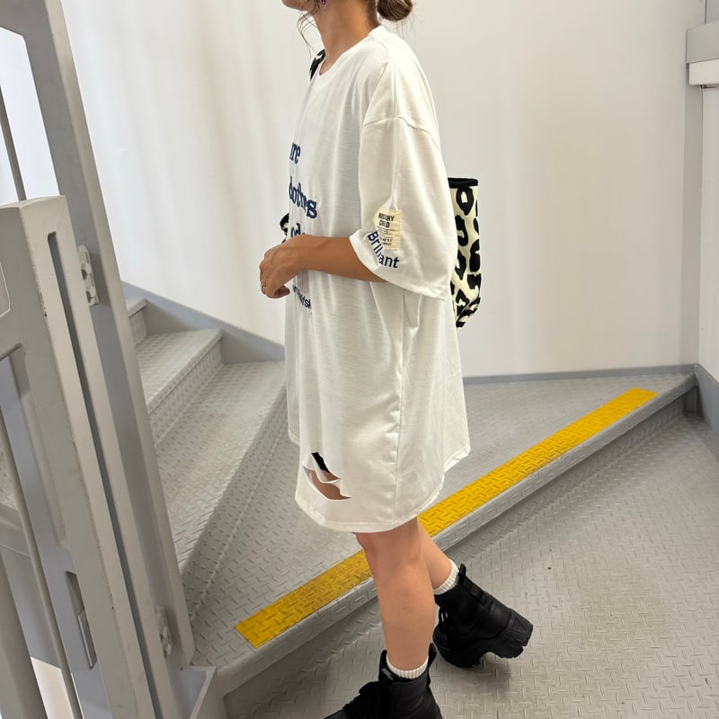 刺繍ロゴダメージビッグTシャツ(ホワイト) | COPINE 刺繍ロゴダメージビッグTシャツ(ホワイト) | COPINE