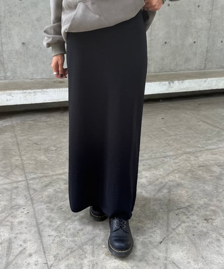 ラメニットロングスカート