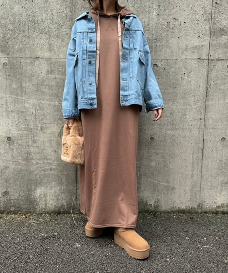 パーカーロングワンピース