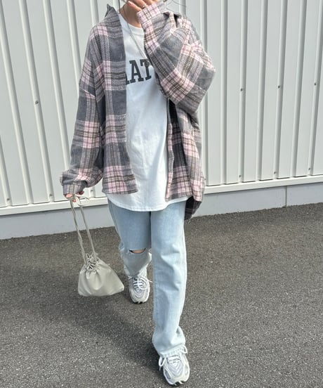 ハイウエストダメージデニムパンツ