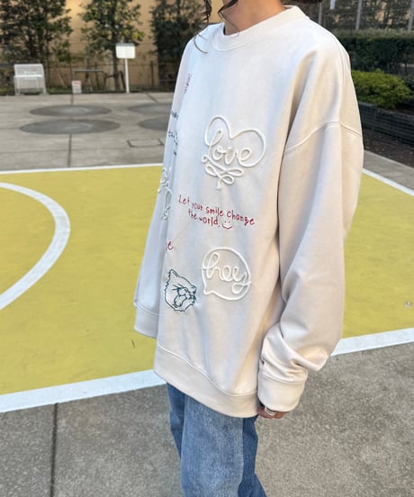 ロープ＆刺繍ラクガキポンチスウェードスウェット(アイボリー)