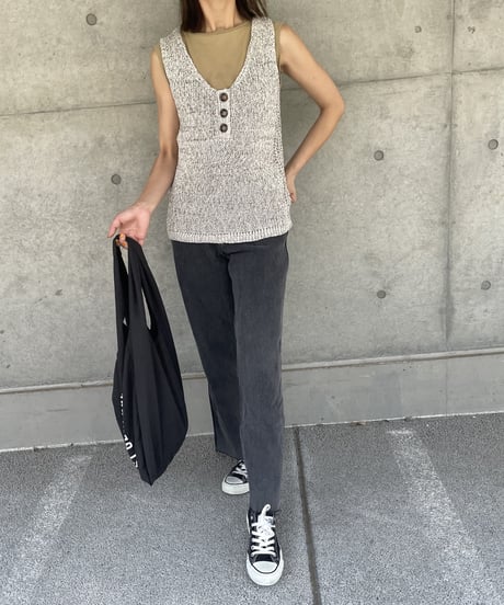 大人ベーシックシンプルノースリーブ（ベージュ）