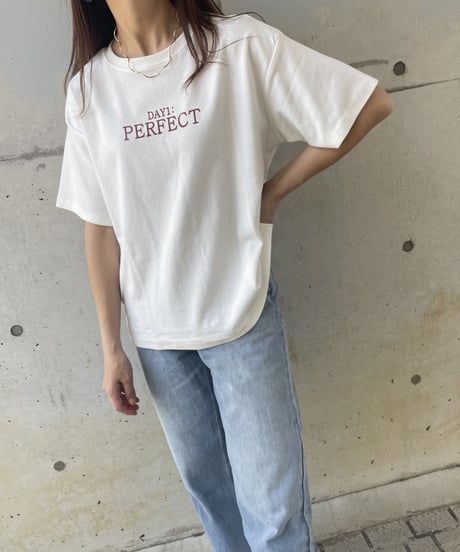 シンプルロゴtシャツ(ホワイト)