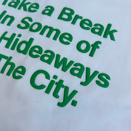 発泡ロゴプリントビッグtシャツ (オフホワイト)